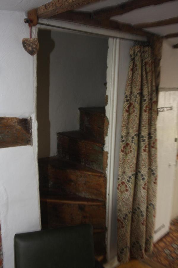 Fishermans Cottage Built In 1705 Hastings Exterior photo